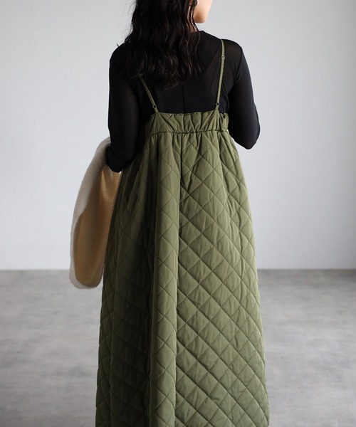 r.（アールドット）の「ダイヤキルト キャミワンピース（ジャンパースカート・レディース・ダークカーキ/カーキ/アイボリー/ブラック・FREE）」の22枚目の写真
