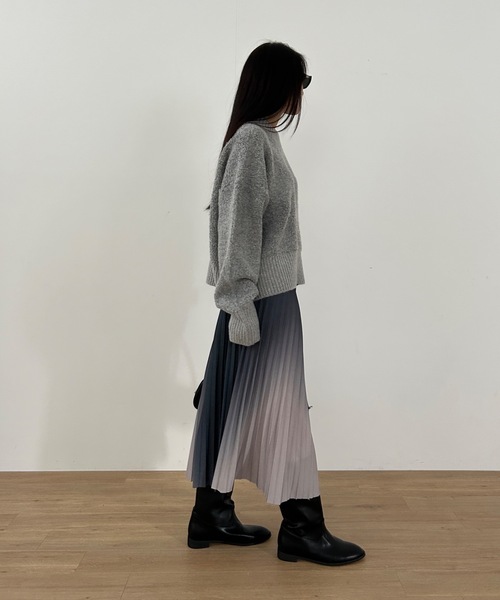 Didot.showroom（ディドット ショールーム）の「アシメグラデプリーツミディスカート（スカート・レディース・ワイン/ブラック/グレー・FREE）」の16枚目の写真