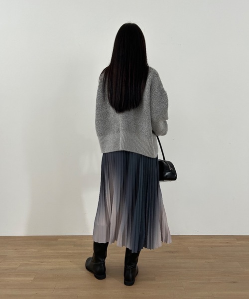 Didot.showroom（ディドット ショールーム）の「アシメグラデプリーツミディスカート（スカート・レディース・ワイン/ブラック/グレー・FREE）」の17枚目の写真