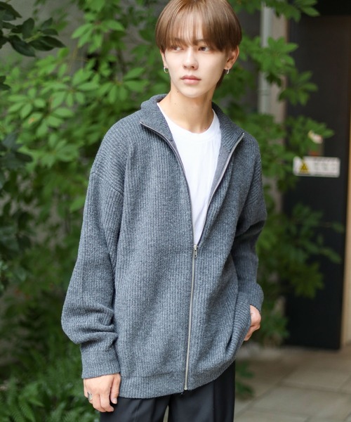 SPINNS(スピンズ)の「【ユニセックスで着用可能】ドライバーズニット プレーン(ニット/セーター・メンズ・ブラック/グレー/チャコール・ONESIZE)」の3枚目の写真