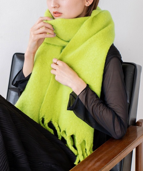 VitaFelice(ヴィータフェリーチェ)の「ボリュームマフラーストール(ストール/ショール・レディース・ブルー系/チャコール/ブラック系/アイボリー/イエロー系/ブルー系1/ベージュ系/イエロー/ピンク系/ベージュ系1・FREE)」の9枚目の写真