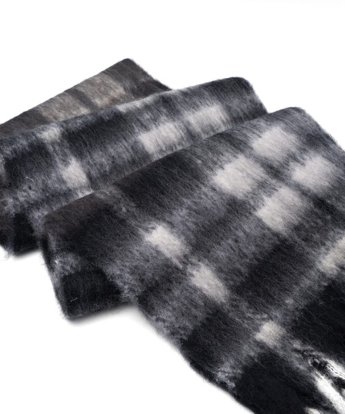 VitaFelice(ヴィータフェリーチェ)の「ボリュームマフラーストール(ストール/ショール・レディース・ブルー系/チャコール/ブラック系/アイボリー/イエロー系/ブルー系1/ベージュ系/イエロー/ピンク系/ベージュ系1・FREE)」の11枚目の写真