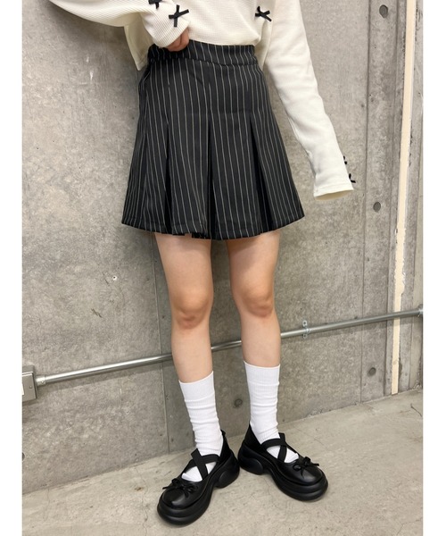 PHILLY(フィリー)の「リボンボリュームソールシューズ(ドレスシューズ・レディース・ブラック/ホワイト・SMALL/MEDIUM)」の7枚目の写真
