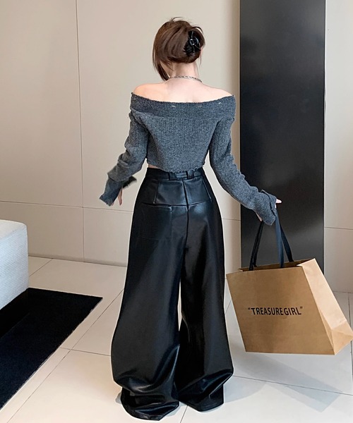 .KOM（ドットコム）の「『.KOM/ドットケーオーエム』レザーライクフレアワイドパンツ【Y】【CN】（その他パンツ・レディース・ブラック・FREE）」の10枚目の写真