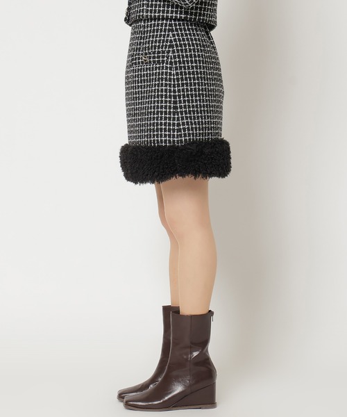 REDYAZEL(レディアゼル)の「ファー付きツィードミニスカート(スカート・レディース・ベージュ/ブラック系その他・FREE)」の11枚目の写真
