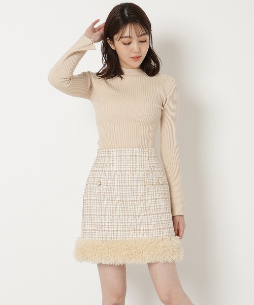 REDYAZEL(レディアゼル)の「ファー付きツィードミニスカート(スカート・レディース・ベージュ/ブラック系その他・FREE)」の3枚目の写真