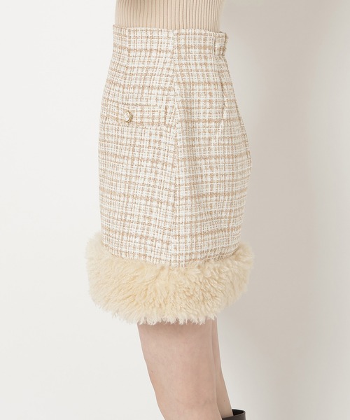 REDYAZEL(レディアゼル)の「ファー付きツィードミニスカート(スカート・レディース・ベージュ/ブラック系その他・FREE)」の5枚目の写真