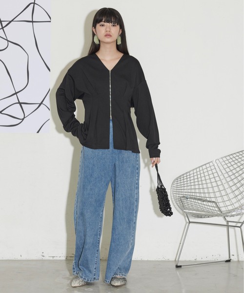 THE YOn(ザヨン)の「前後2WAYダブルZIPウエストタックカーディガン(カーディガン/ボレロ・レディース・ブラック/グレー/アイボリー・FREE)」の17枚目の写真