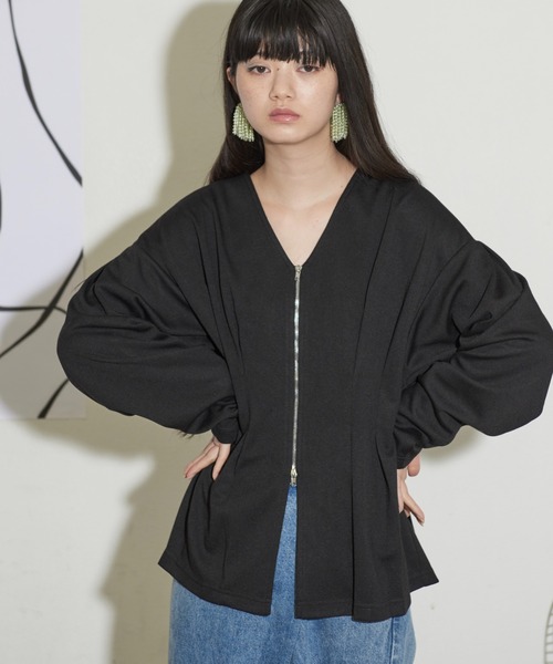 THE YOn(ザヨン)の「前後2WAYダブルZIPウエストタックカーディガン(カーディガン/ボレロ・レディース・ブラック/グレー/アイボリー・FREE)」の14枚目の写真