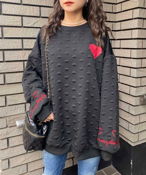 NANEA（ナネア）の「ハートモチーフデザインプルオーバー（スウェット・レディース・アイボリー/ブラック/グレー・X-LARGE/XX-LARGE）」の13枚目の写真