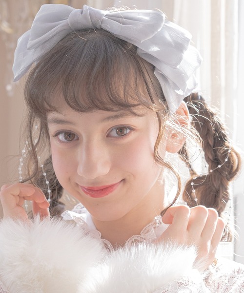 Catherine Cottage（キャサリンコテージ）の「シアーリボンカチューシャ（カチューシャ・キッズ・シルバー/アイボリー/ピンク/サックスブルー/ブラック/レッド/ライラック・FREE）」の20枚目の写真