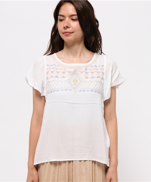 natural couture（ナチュラルクチュール）の「【natural couture NICE CLAUP】カラフル刺繍ブラウス（シャツ/ブラウス・レディース・アイボリー/ネイビー/カーキ・FREE）」の4枚目の写真