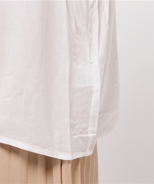 natural couture（ナチュラルクチュール）の「【natural couture NICE CLAUP】カラフル刺繍ブラウス（シャツ/ブラウス・レディース・アイボリー/ネイビー/カーキ・FREE）」の9枚目の写真