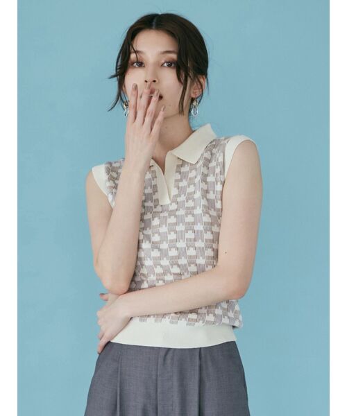 MURUA(ムルーア)の「ジャガードパターンニットポロ(ニット/セーター・レディース・ブラック/ブルー/アイボリー/ライトグリーン・FREE)」の7枚目の写真