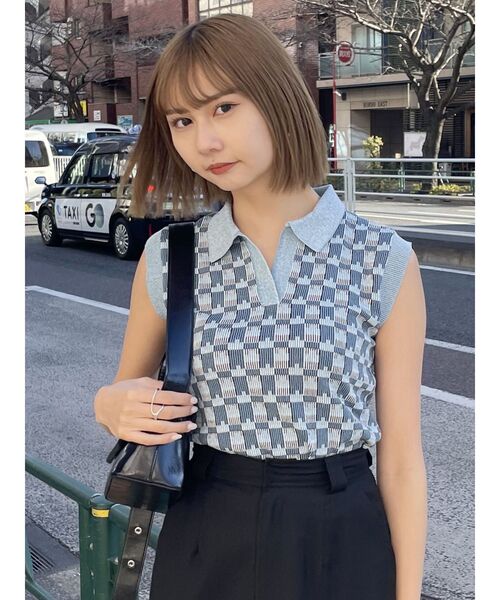 MURUA(ムルーア)の「ジャガードパターンニットポロ(ニット/セーター・レディース・ブラック/ブルー/アイボリー/ライトグリーン・FREE)」の18枚目の写真