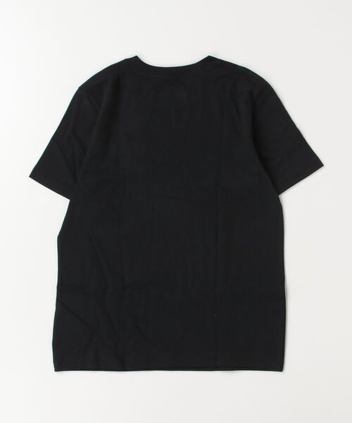 Carhartt(カーハート)の「Carhartt カーハート ロゴ 胸ポケット付き 半袖Tシャツ(Tシャツ/カットソー・キッズ・ブラック・L/M/S/140cm/130cm/120cm/110cm/XL)」の7枚目の写真