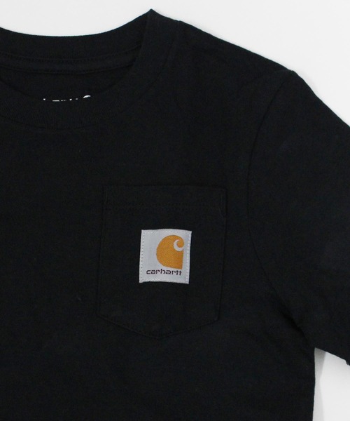 Carhartt(カーハート)の「Carhartt カーハート ロゴ 胸ポケット付き 半袖Tシャツ(Tシャツ/カットソー・キッズ・ブラック・L/M/S/140cm/130cm/120cm/110cm/XL)」の6枚目の写真
