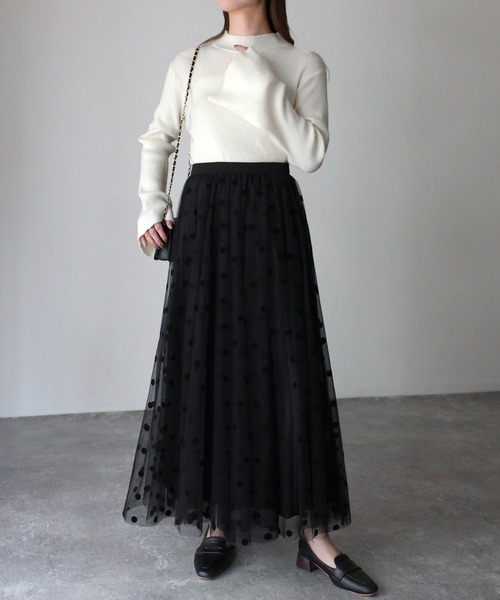 Riberry（リベリー）の「フロッキードットチュールリバーシブルスカート（スカート・レディース・アイボリー/ブラック・FREE）」の14枚目の写真