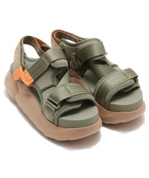 UGG(�A�O)��UGG LA ALTO CROSS STRAP / �A�O �� �A���g �N���X�X�g���b�v(�T���_��)