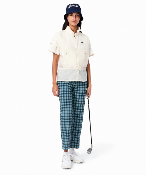 LACOSTE（ラコステ）の「UPF30+ UVカット センタークリース ストレッチテーパードスリムパンツ / ゴルフパンツ（チノパンツ・レディース・ネイビー/ライトブルー/カーキ/ダークブルー・34/36/38/40）」の5枚目の写真
