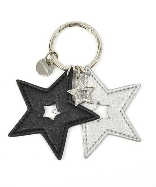 LAZY SUSAN（レイジースーザン）の「チャーム　トリプルスター（キーホルダー・レディース・ピンク/ライトグリーン/ブラック/ブルー/ホワイト/カーキ/ワイン・FREE）」の2枚目の写真