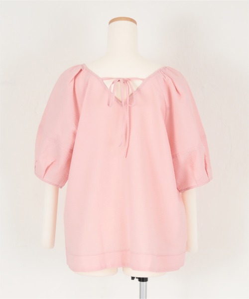 titivate(ティティベイト)の「Vネックパフスリーブトップス(Tシャツ/カットソー・レディース・オフホワイト/ピンク/ライトイエロー/ブラック・FREE)」の11枚目の写真