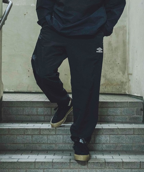 UMBRO(アンブロ)の「『別注』UMBRO×DOORS TRACK PANTS(その他パンツ・メンズ・ネイビー/ブラック・MEDIUM/LARGE)」の7枚目の写真