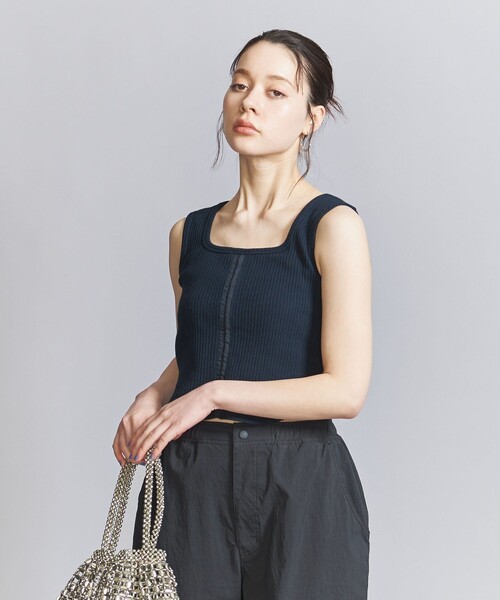 BEAUTY&YOUTH UNITED ARROWS(ビューティーアンドユースユナイテッドアローズ)の「コットン フロントホック タンクトップ(タンクトップ・レディース・ネイビー/オレンジ/グレー・FREE)」の4枚目の写真