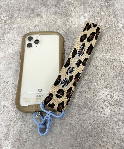 fredy emue（フレディエミュ）の「【JoliJoli/ジョリジョリ】アニマルジャガードスマホストラップS（スマホグッズ・レディース・ホワイト系その他4/ベージュ系その他3・FREE）」の2枚目の写真