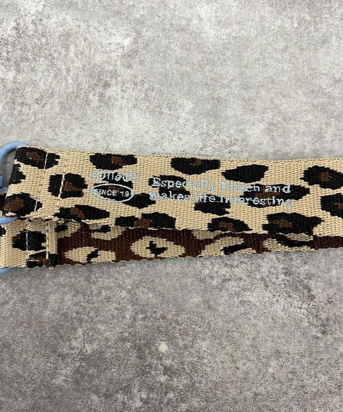 fredy emue（フレディエミュ）の「【JoliJoli/ジョリジョリ】アニマルジャガードスマホストラップS（スマホグッズ・レディース・ホワイト系その他4/ベージュ系その他3・FREE）」の6枚目の写真