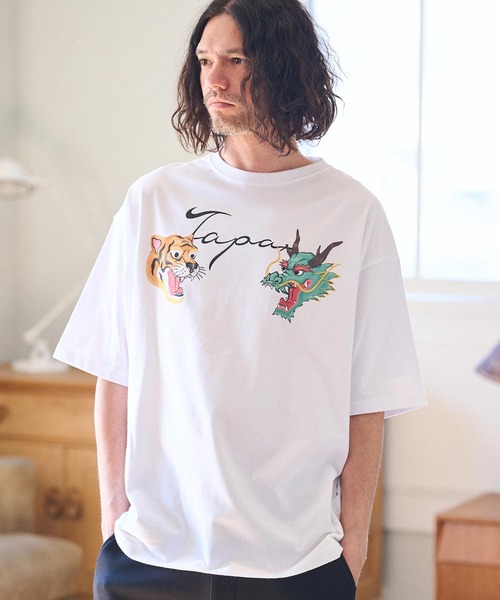CAMBIO(カンビオ)の「mt8940- ビッグシルエットプリントTシャツ(Sukajan)(Tシャツ/カットソー・メンズ・ホワイト/グリーン/ベージュ・S/M/L/XL)」の4枚目の写真