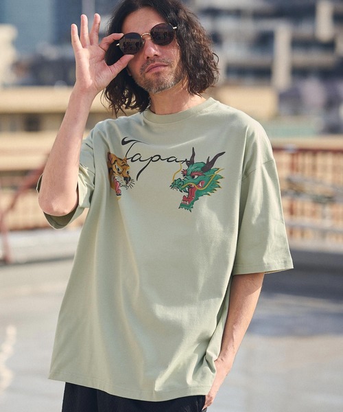 CAMBIO(カンビオ)の「mt8940- ビッグシルエットプリントTシャツ(Sukajan)(Tシャツ/カットソー・メンズ・ホワイト/グリーン/ベージュ・S/M/L/XL)」の15枚目の写真