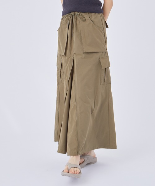 NERGY（ナージー）の「フロントZIPカーゴスカート（スカート・レディース・ブラック/カーキ・FREE）」の9枚目の写真