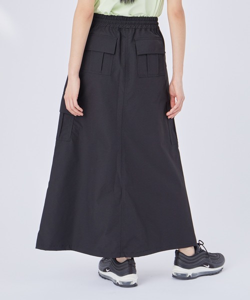 NERGY（ナージー）の「フロントZIPカーゴスカート（スカート・レディース・ブラック/カーキ・FREE）」の6枚目の写真