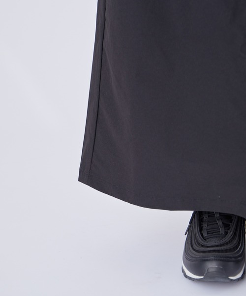 NERGY（ナージー）の「フロントZIPカーゴスカート（スカート・レディース・ブラック/カーキ・FREE）」の21枚目の写真