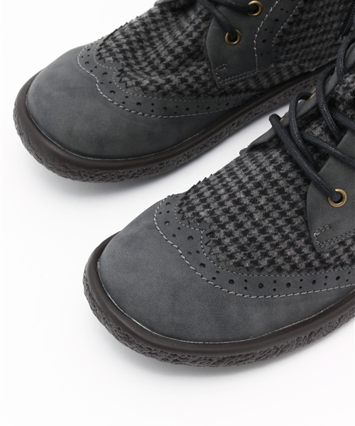 Rin clover(リンクローバー)の「Rin clover(リン クローバー)/素材コンビ編み上げショートブーツ(ブーツ・レディース・キャメル/グレー系その他/グレー/ライトグレー/ブルー・S/M/L/LL)」の9枚目の写真