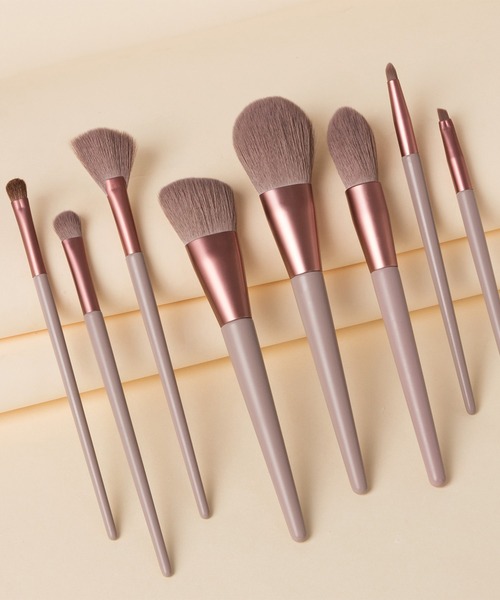 IRADOWL（アイラドール）の「8本セットマルチメイクブラシ（メイクブラシ・レディース・ベージュ/ピンク/シルバー・FREE）」の15枚目の写真