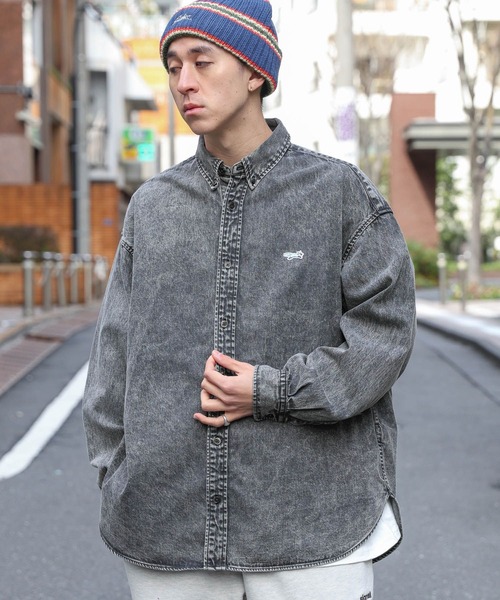 RAGEBLUE(レイジブルー)の「【THE FOX】ワンポイントワッペン/デニムルーズシャツ(シャツ/ブラウス・メンズ・グレー/ライトブルー・MEDIUM/LARGE)」の8枚目の写真