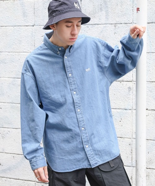 RAGEBLUE(レイジブルー)の「【THE FOX】ワンポイントワッペン/デニムルーズシャツ(シャツ/ブラウス・メンズ・グレー/ライトブルー・MEDIUM/LARGE)」の5枚目の写真