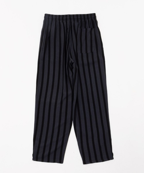 NAVY（ネイビー）の「接触冷感 レーヨンアンクルパンツ　イージーパンツ（その他パンツ・メンズ・ブラック/ブラック×ブルー/ブラック×グレー/ネイビー・M/L/XL）」の6枚目の写真