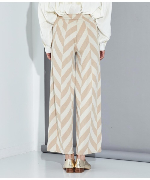 Settimissimo（セッティミッシモ）の「ITALYジオメトリック柄 ジャージー リラックスパンツ（その他パンツ・レディース・ベージュ/ブラック・FREE）」の16枚目の写真