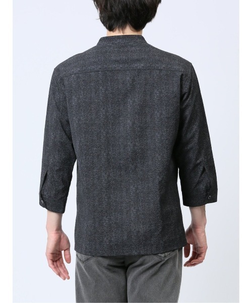 renoma HOMME（レノマオム）の「【軽量 サッカー】レノマ オム ヘリンボンプリント バンドカラー7分袖シャツ（シャツ/ブラウス・メンズ・ライトグレー/グレー系その他2・MEDIUM/LARGE/X-LARGE）」の6枚目の写真