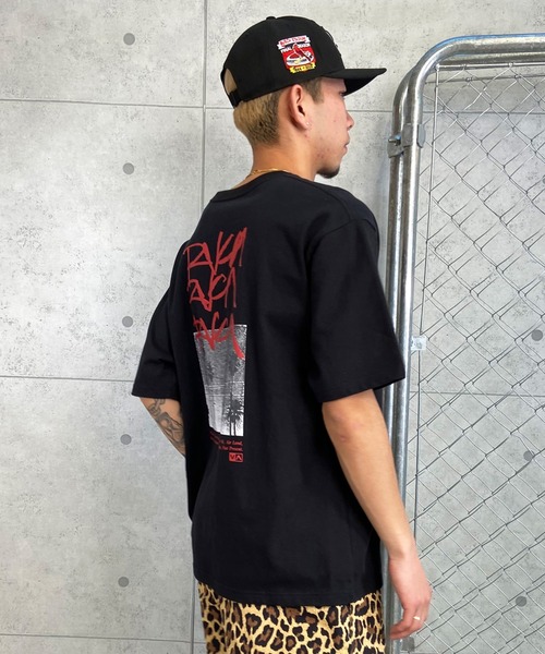 RVCA(ルーカ)の「RVCA/ルーカ 半袖Tee オーバーサイズ バックプリント ユニセックス BE04A-233(Tシャツ/カットソー・メンズ・ホワイト/パープル/ブラック・L/M/S)」の8枚目の写真