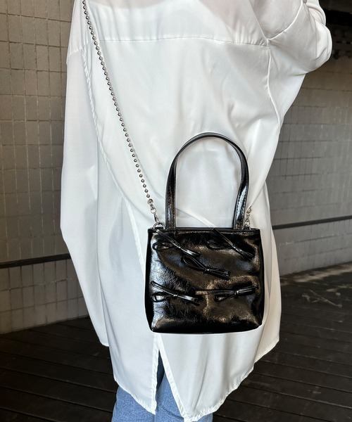 ISOOK(アイスー)の「【ISOOK / アイスー】リボンチェーンバッグ / 2wayバッグ リボンバッグ ミニバッグ ハンドバッグ ZOZOTOWN限定(ショルダーバッグ・レディース・ブラック/シルバー・FREE)」の12枚目の写真