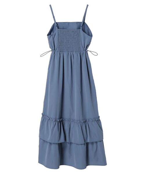 earth music&ecology(アースミュージックアンドエコロジー)の「ドロストティアードキャミワンピース(ワンピース・レディース・ブルー/ブラック/アイボリー・FREE)」の8枚目の写真