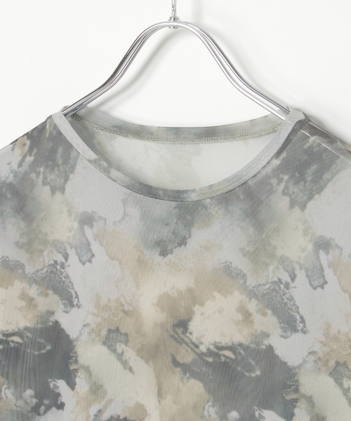 notch.(ノッチ)の「アート柄パワーメッシュTシャツ(Tシャツ/カットソー・レディース・グレー/アイボリー・M)」の5枚目の写真