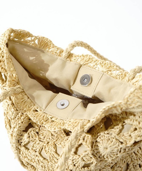 flower（フラワー）の「フラワークロシェトート（かごバッグ・レディース・ライトベージュ・FREE）」の11枚目の写真