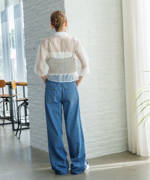 LAKOLE(ラコレ)の「袖シャーリングシアーシャツ / 129667(シャツ/ブラウス・レディース・ブラック/ブルー/オフホワイト/イエロー・SMALL/MEDIUM)」の8枚目の写真