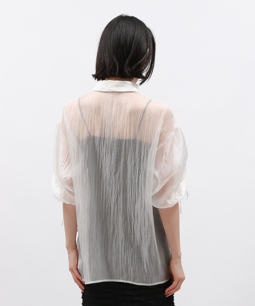 LAKOLE(ラコレ)の「袖シャーリングシアーシャツ / 129667(シャツ/ブラウス・レディース・ブラック/ブルー/オフホワイト/イエロー・SMALL/MEDIUM)」の22枚目の写真