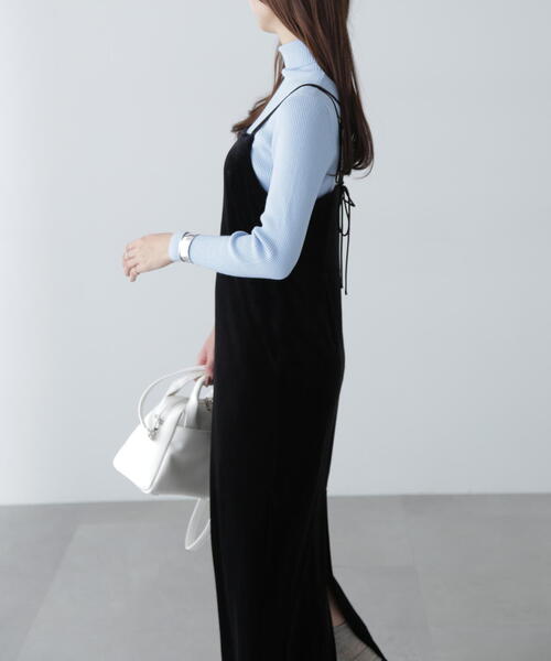 FREE'S MART（フリーズマート）の「◆2ストラップベロアキャミワンピース（ワンピース・レディース・ブラック/グレー・SMALL/MEDIUM）」の7枚目の写真